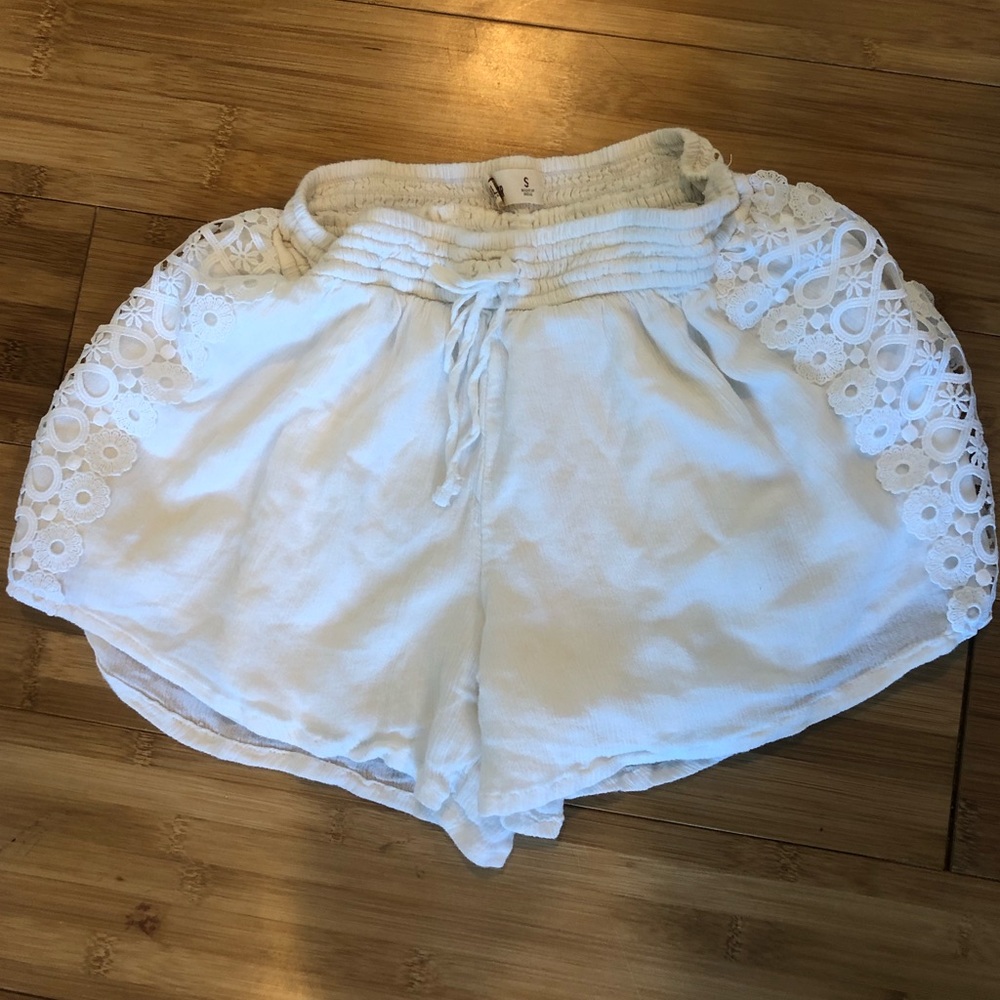 Hollister white shorts